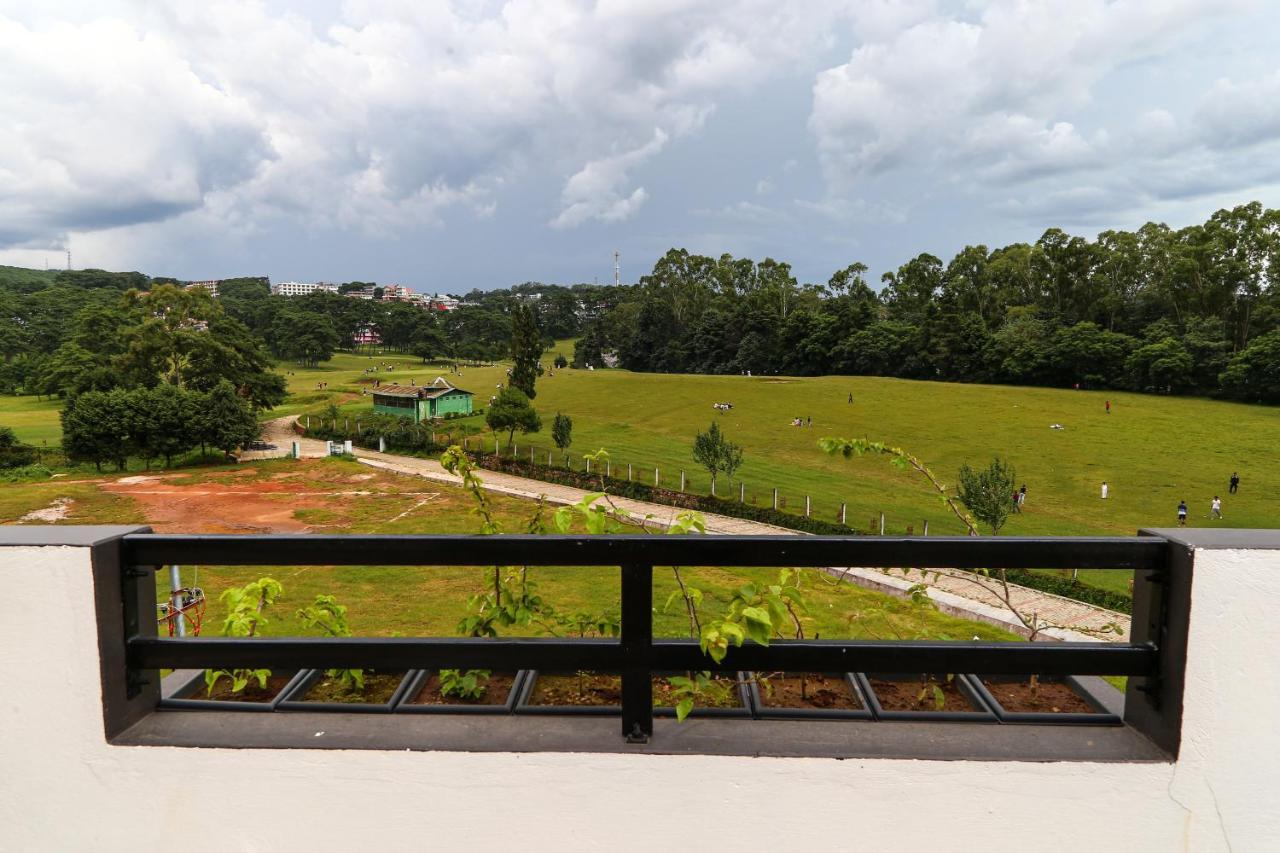 The Golf Retreat, Shillong Hotel Екстериор снимка